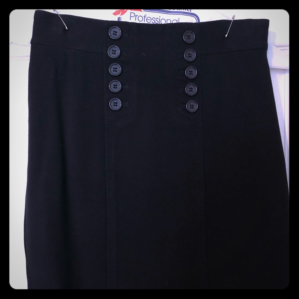 Pencil skirt